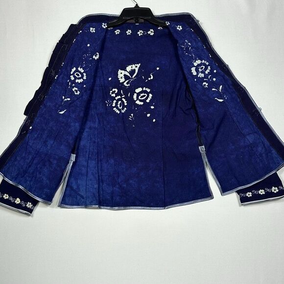 Vintage Artisan Womens XL Blue Shirt Jacket Button Front White Floral Embroidery - Picture 2 of 13